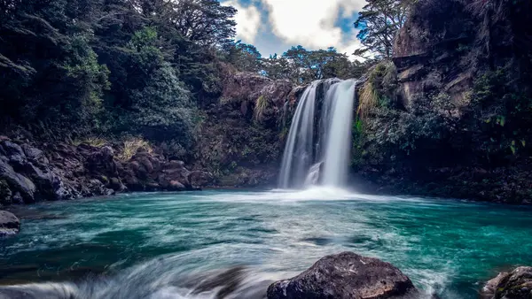 Gollum Havuzu, Tongariro Ulusal Parkı 'nda Tawhai Şelalesi, uzun vadede su akışı