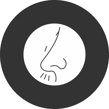 Siyah çemberde sakallı bir adam.