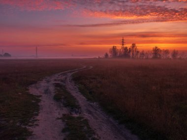 Sahada güzel bir gün batımı