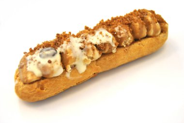 Kahveli kremalı kek, iştah açıcı tatlı, tatlı.