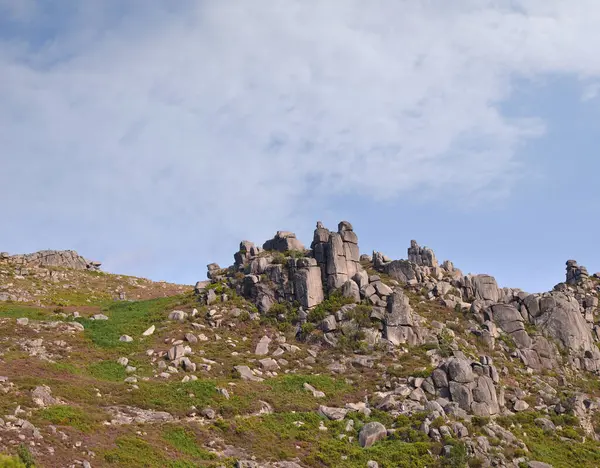 Portekiz 'in kuzeyindeki Gres Dağı, yedi göl yolu, Xertelo köyü, macera, eğlence, tatil, bakire doğa