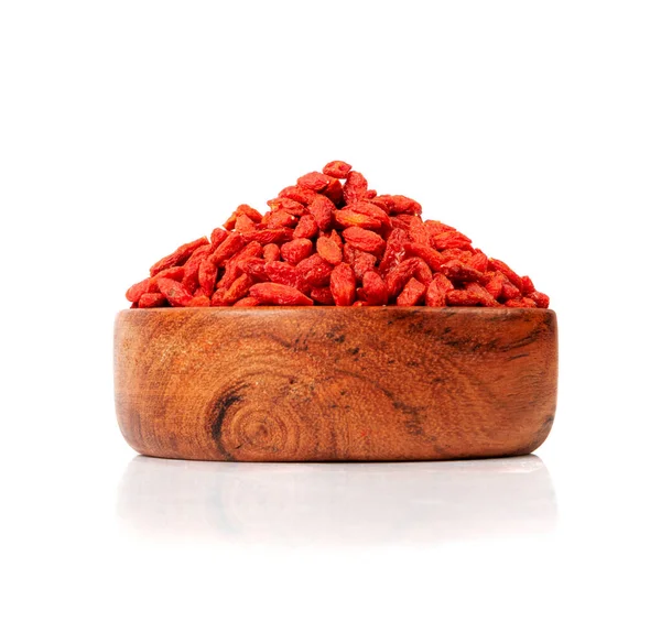 Goji Berry Yığını İzole Edilmiş, Lycium Barbaru, Çin Kurtüzüğü, Berberi Matrimony Vine Berries, Kızıl Medlar, Beyaz Arkaplanda Goji Berry