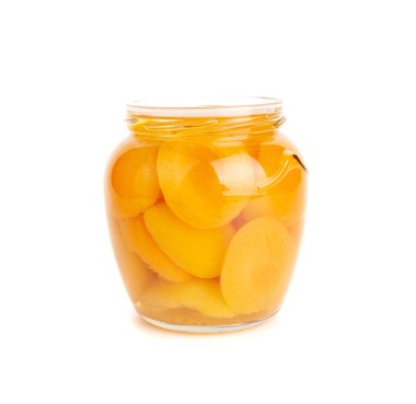 Cam Kavanozda Konserve Şeftali, Şurupta Kayısı Yarısı, Sarı Meyve Tatlısı, Konserve Şeftali Komplosu, Beyaz Arkaplanda Portakal Kabuklu Şeftali Dilimleri