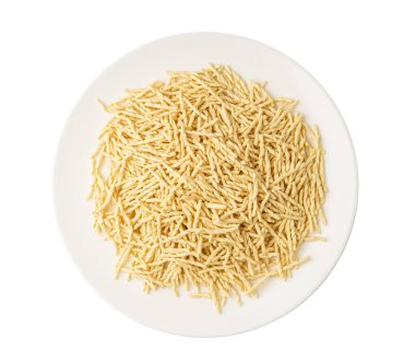 Beyaz Tabak Üzerine Çiğ Trofie Makarna, Kuru İtalyan Makarnası, Geleneksel Ceneviz Yemeği, Çiğ Erişte, Modern Ligurian Mutfağı, Beyaz Arkaplanda Trofie Makarnası