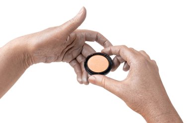 Göz Gölgesi Paletleri ile Parlayan Eller, Parlak Cilt, Metalik Boya, Boyalı Kadın Avuç İçleri, Yaratıcı Kavram, Gerçeküstü Güzellik Makyajı, Beyaz Arkaplanda Parlayan Eller