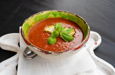 Fasulye ve Chipotle Pepper, Gazpacho, Meksika Domates Çorbası, Sağlıklı Sebze Püresi, Sıcak Kremalı Rajma, Restoran Kasesinde Chawal