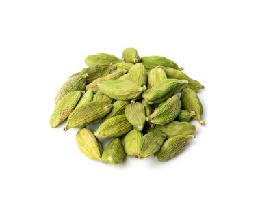 Kakule kaplı, Yeşil Kardamon Tohumları, Kuru Kardamon, Kardamum Baharatı, Genera Elettaria Fasulyesi, Kardamomum Baharatı, Beyaz Arkaplandaki Kuru Yeşil Kakulayı