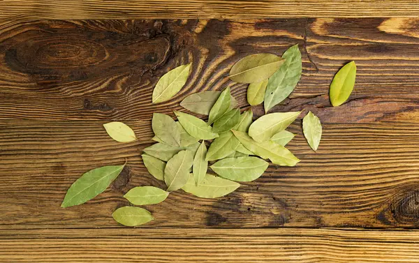 Kuru Koyun Yaprakları, Laurel Yaprağı, Doğal Baharatlı Bayrak, Kokulu Malzeme, Aromatik Baharat, Kuru Koyak Yaprakları Yakın Çekim