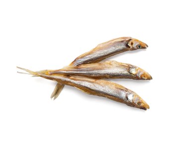 Kuru eritme, tuzlanmış küçük ringa, kurutulmuş sardalya, tuzlanmış eritme, bira aperatifleri, kurutulmuş ançüez, kurutulmuş bütün balıklar kurutulmuş kurutulmuş kurutulmuş et, beyaz arka planda stoklanmış balık şarküteri.
