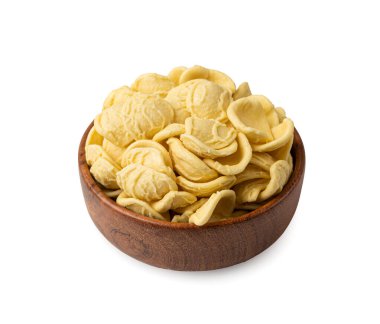 Bowl 'da çiğ Orecchiette Makarna, Ev Yapımı Kuru Makarna, İtalyan Recchietedde, Çiğ Erişte, Beyaz Arkaplan' da Orecchiette Makarna