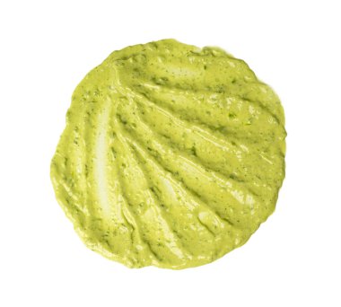 Yeşil mojo verde sosu, izole edilmiş, geleneksel Tenerife sosu serpintisi, mojo verde sos serpintisi, beyaz arka planda Kanarya Adaları yemeği.