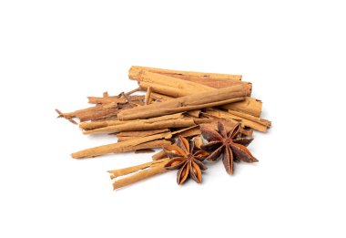 Kırık Seylan Tarlası İzole, Tarçın Verum Kabuğu Parçaları, Zeylanicum, Hakiki Orijinal Tarçın Çubukları, Kurumuş Ezilmiş Aromatik Ağaç Kabuğu