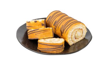 İsviçre Roll, Yuvarlak Süngerli Kek, Dilimlenmiş Vanilyalı Bisküvi, Jam Doldurmalı, İsviçre Tatlısı, Beyaz Arkaplanda Log Pastası