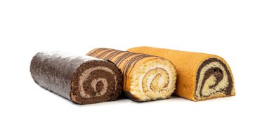 İsviçre Rolls Set, Yuvarlak Süngerli Kekler Kakao Kremalı Yuvarlak Vanilyalı Bisküvi Seti, Haşhaş tohumları doldurma, İsviçre Tatlısı, Beyaz Arkaplanda Kütük Pastası