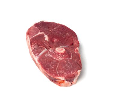 Çiğ koyun budu fileto, kuzu eti parçaları, fileto fileto fileto eti, taze koyun fileto, beyaz arka planda fileto.