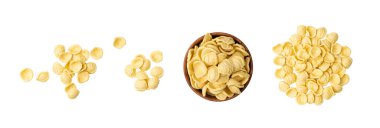 Çiğ Orecchiette Makarna, Ev Yapımı Kurutulmuş Makarna, İtalyan Recchietedde, Çiğ Erişte, Beyaz Arkaplanda Çörek Makarnası