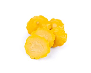 Terbiye edilmiş köfte tavası, turşu kabağı turşusu, tuzlu sarı veranda mayalanmış bebek istiridyesi, beyaz arka planda kremalı büyükanne kabağı.