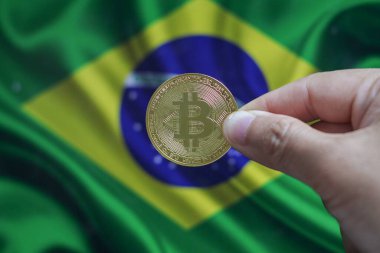 Brezilya bayrağı ve eğilim birçok altın bitcoins ile büyüyen cryptocurrency