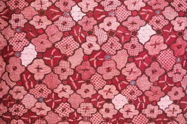 Batik Deseni Sekar Jagad kırmızı versiyonu