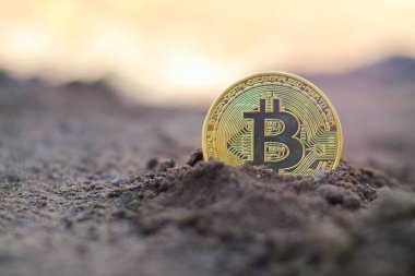 Bitcoin altın zemin toprak ile hafif / sanal cryptocurrency derin bitcoin incelemesi kavramı