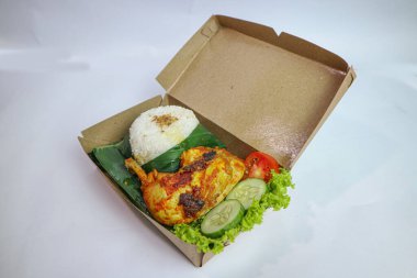 Nasi Kotak Ayam bakar özel