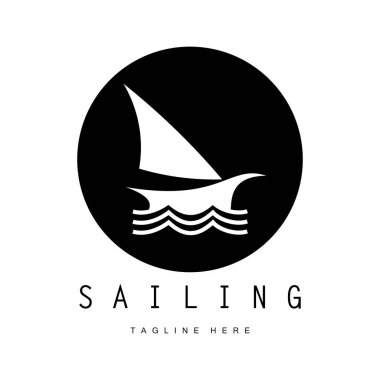 Sahilde deniz dalgası logosu ve hindistan cevizi ağacı.