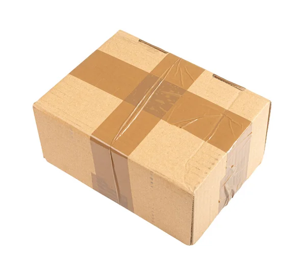 カード ボード ボックスは クラフト紙の配達パッケージ 古いカートンの包装 白い背景の上の表示の使用されたボール紙箱隔離されます — ストック写真