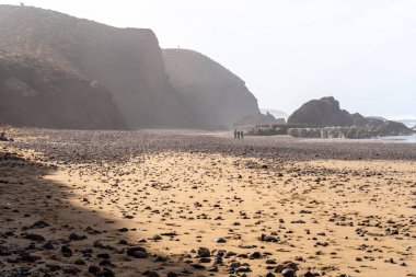 Kızıl Kemerli Legzira Plajı, Fas Sahili, Fas Legzira Manzarası, İnanılmaz Afrika Yeri, Atlantik Okyanusu Kıyısı