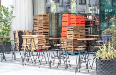 Sokak Restoranı Masası, Boş Kafe Masaları, Bistro Koltuğu, Bar Terası, Açık Restoranlar, Kafeterya, Trattoria, Şehir Kahve Dükkanları Mobilyası, Yaz Caddesi Masası