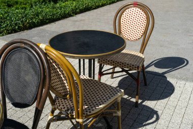 Sokak Restoranı Masası, Boş Kafe Masaları, Bistro Koltuğu, Bar Terası, Açık Restoranlar, Kafeterya, Trattoria, Şehir Kahve Dükkanları Mobilyası, Yaz Caddesi Masası