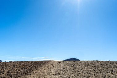 Lava Tarlaları, sünger taşı dokusu, volkanik sünger taşı deseni, lavın parçaları, Teide Bazalt Olağanüstü Igneous Kayası, İspanya 'da Renkli Porto Volkan Taşları, Tenerife Tepesi, Teide Tepesi