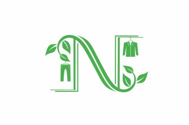 Yapraklar ve asılı giysilerle süslenmiş, sürdürülebilirliği ve modayı sembolize eden 'N' harfli eko-dost giyim markası illüstrasyon vektör tasarımı. Çevre bilinci temaları için mükemmel.