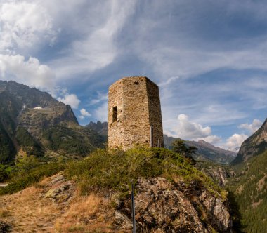 medieval Oyace octagonal tower control access Valpelline Valley clipart