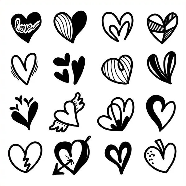 Kalp karalama elementi seti. El çizimi karalama tarzı farklı kalp, aşk sembolü, kalp ikonu..