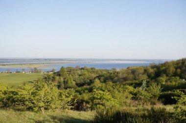 Mecklenburg-Vorpommern 'deki Ada Hiddensee boyunca güzel bir manzara (Almanya)