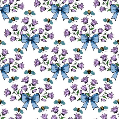 Mavi yay ile bağlanmış mor çan çiçekleri kümeleri, küçük mavi kelebekler ve kahverengi çizgili arılar eşliğinde, beyaz bir arkaplan üzerine kurulmuş, pürüzsüz bir desen..