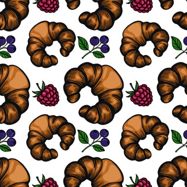 Beyaz arka planda yaban mersini ve ahududu içeren kruvasan ve böğürtlen içeren bir vektörsüz desen. Kruvasanlar altın rengi kahverengi ve pul pul..
