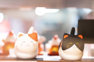 Manekineko 'nun şanslı kedi bebeğinin sahibine şans getirdiğine inanılır..
