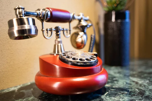 Antique Στυλ Vintage Τηλέφωνο Κόκκινο Κλασικό Σχήμα — Φωτογραφία Αρχείου