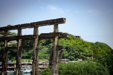 Yapılar ve kalıntılar zamanla bozulmaya bırakıldı..