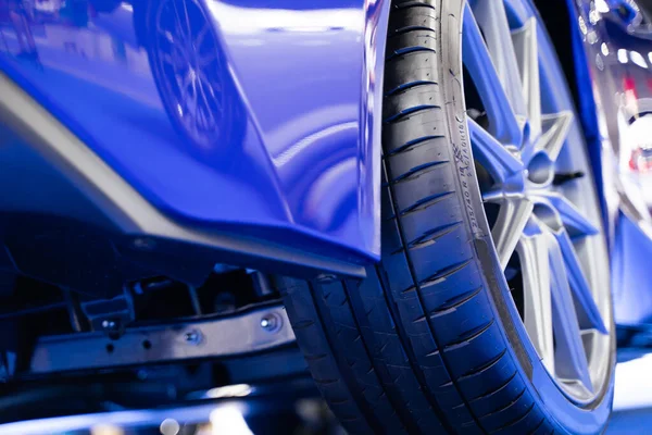 Dettagli Sulle Ruote Una Super Sportiva Blu Auto Lusso — Foto Stock