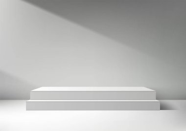 Güneş ışığıyla aydınlatılan iki katmanlı minimalist bir beyaz podyum basit bir gri duvara karşı duruyor. Modern ürün gösterimleri, modeller ve gösterişli, temiz bir tasarım arayan sergi salonları için mükemmel.