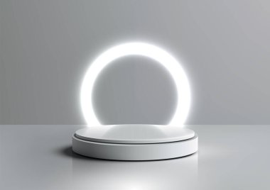 Modern ve minimalist 3D temiz beyaz dairesel podyum, parlak beyaz neon halkayla aydınlatılmış, yumuşak gri bir duvara karşı yansıtıcı bir yüzey üzerine kuruludur. Ürünleri, modelleri sergilemek için ideal.