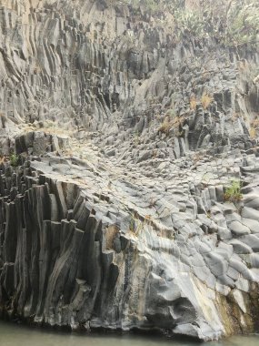 Sicilya 'daki Gole Alcantara Detayları 