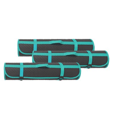 Yuvarlanan yoga minderi izole edilmiş beyaz arkaplan