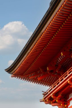Kyoto 'daki Kiyomizu-dera Tapınağı' nın Minimalist Turuncu Köşesi. Yüksek kalite fotoğraf