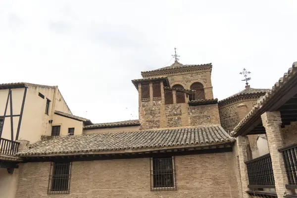 Toledo İspanya 'daki eski mimari. Yüksek kalite fotoğraf