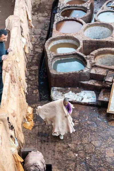 Fes, Fas 'taki deri tabakhanesi. Yüksek kalite fotoğraf
