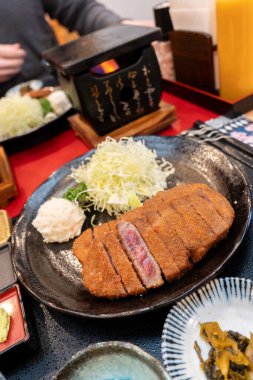 Biftek ızgaralı bir Japon. Yüksek kalite fotoğraf