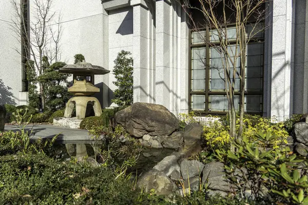 5 Ocak 2025 'te Tokyo, Japonya' daki lds tapınağında. Yüksek kalite fotoğraf